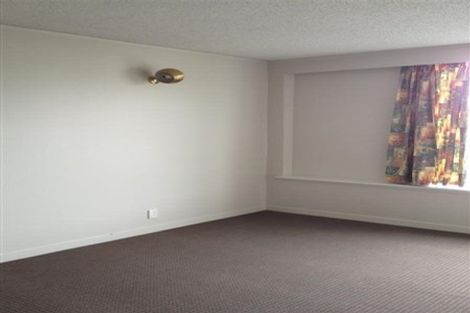 Photo of property in Hobson Court Flats, 77/70 Hobson Street, Thorndon, Wellington, 6011