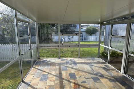Photo of property in 38 Norfolk Crescent, Otaki Beach, Otaki, 5512