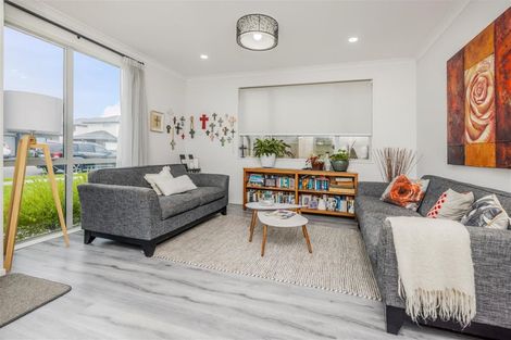 Photo of property in 23 Nightingale Road, Flat Bush, Auckland, 2019