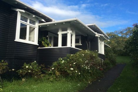 Photo of property in 20 Wheturangi Road, Greenlane, Auckland, 1051