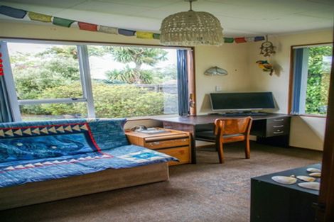 Photo of property in 37 Wakefield Street, Westport, 7825