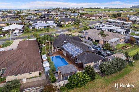 Photo of property in 34 Browns Drive, Waihi Beach, 3611