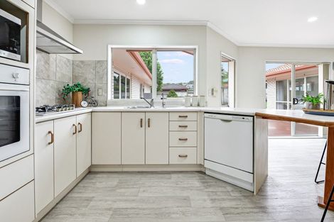 Photo of property in 36 Ayrshire Drive, Grandview Heights, Hamilton, 3200