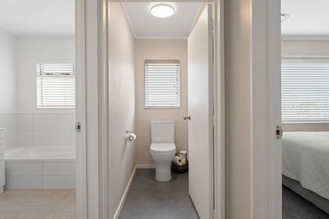 Photo of property in 21 Stanley Street, Wharewaka, Taupo, 3330