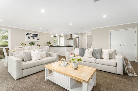 Photo of property in 15 Banks Boulevard, Whitby, Porirua, 5024