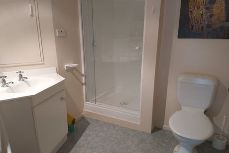 Photo of property in 20 Kahu Road, Paremata, Porirua, 5024