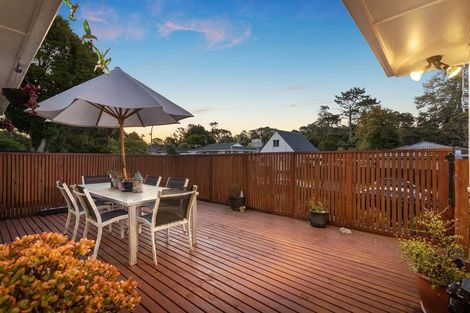 Photo of property in 53 Helena Street, Massey, Auckland, 0614