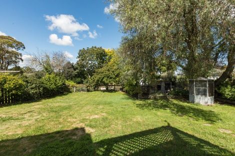 Photo of property in 25 Domain Road, Waipawa, 4210