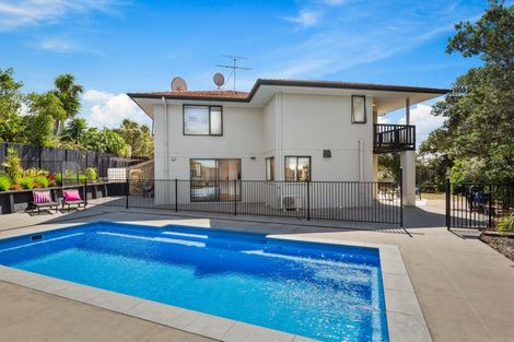 Photo of property in 30 Mariner Drive, Gulf Harbour, Whangaparaoa, 0930