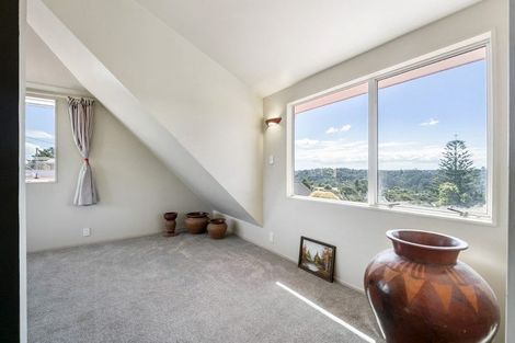 Photo of property in 141 Manuka Road, Bayview, Auckland, 0629