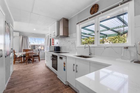 Photo of property in 2 Aurora Street, Sunnybrook, Rotorua, 3015