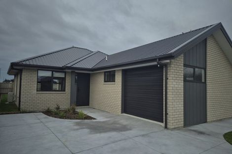 Photo of property in 4 Herridge Street, Woodend, 7691