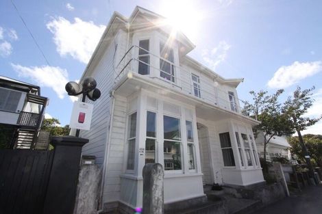 Photo of property in 212 The Terrace, Wellington Central, Wellington, 6011