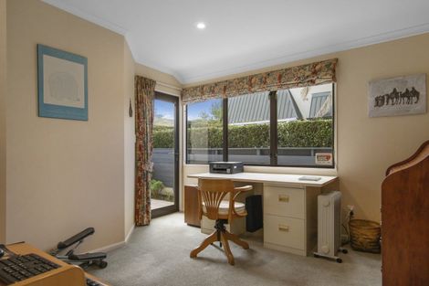 Photo of property in 480c Devonport Road, Tauranga South, Tauranga, 3112