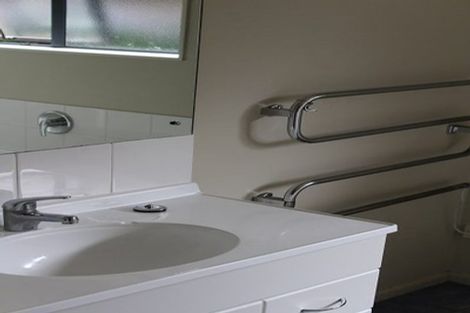 Photo of property in 43 Te Wharau Drive, Greenhithe, Auckland, 0632