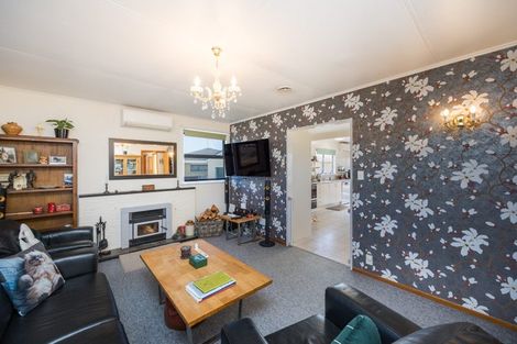 Photo of property in 69 Seabury Avenue, Foxton Beach, Foxton, 4815