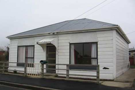 Photo of property in 32 Bathgate Street, South Dunedin, Dunedin, 9012