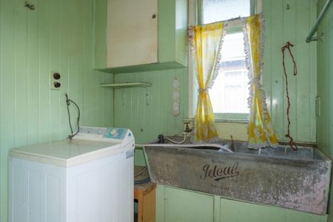 Photo of property in 128 Victoria Road, Saint Kilda, Dunedin, 9012