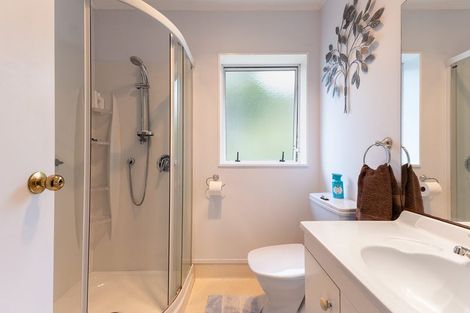 Photo of property in 77 Lupin Road, Otaki, 5512