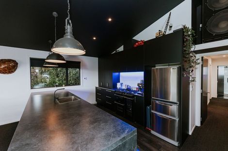 Photo of property in 19 Airedale Road, Weston, Oamaru, 9401