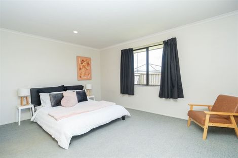 Photo of property in 7 Woodgreen Way, Hamilton East, Hamilton, 3216