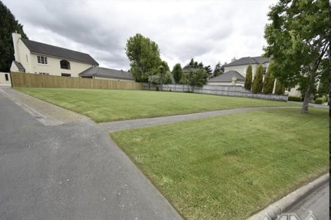Photo of property in 34 Chateau Drive, Burnside, Christchurch, 8053