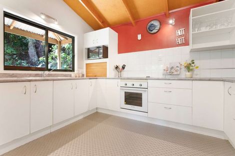 Photo of property in 174 Okere Road, Okere Falls, Rotorua, 3074