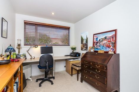 Photo of property in 94 Lisland Drive, Kinloch, Taupo, 3377