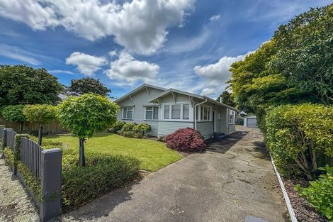 Photo of property in 27 Marne Street, Hokowhitu, Palmerston North, 4410