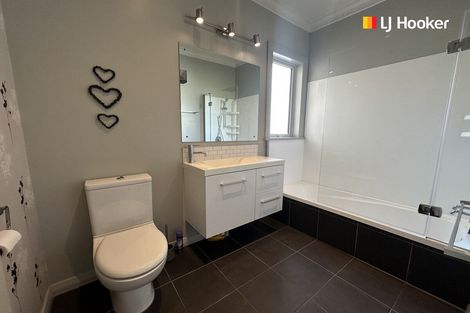 Photo of property in 20 Oakland Street, Andersons Bay, Dunedin, 9013