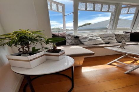 Photo of property in 2/24 West End Road, Herne Bay, Auckland, 1022