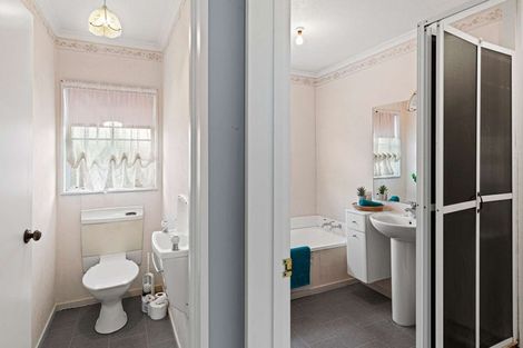 Photo of property in 7 Kaipara Court, Highbury, Palmerston North, 4412