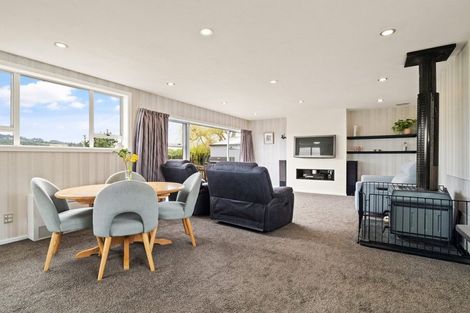 Photo of property in 9 Tomkins Street, Green Island, Dunedin, 9018