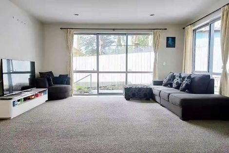 Photo of property in 81a Archers Road, Hillcrest, Auckland, 0629