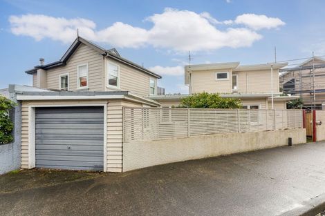 Photo of property in 82 Muritai Road, Eastbourne, Lower Hutt, 5013