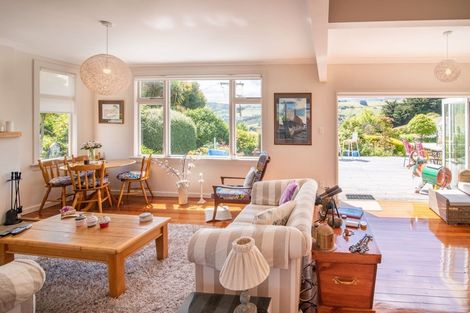 Photo of property in 30 Okains Bay Road, Robinsons Bay, Akaroa, 7581