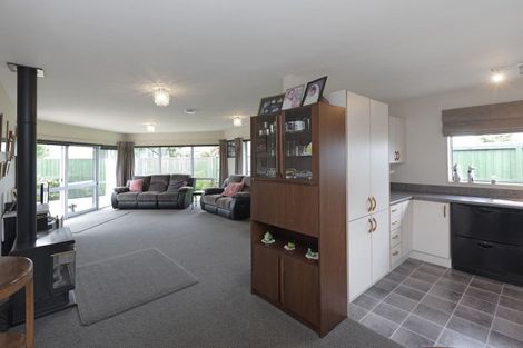 Photo of property in 1/38 Ensign Street, Halswell, Christchurch, 8025
