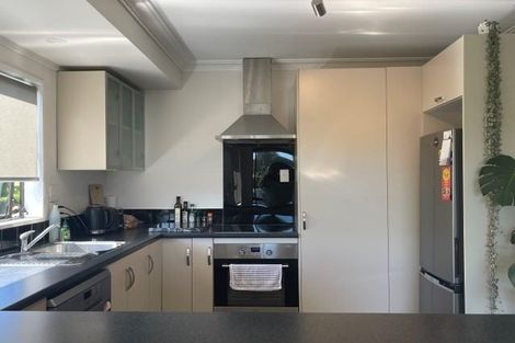 Photo of property in 73 Sutherland Road, Brookfield, Tauranga, 3110