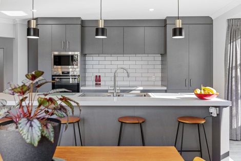 Photo of property in 1 Roxbury Place, Papamoa Beach, Papamoa, 3118