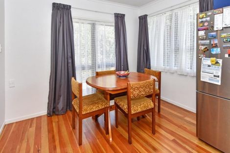 Photo of property in 1/42 Sutton Crescent, Papakura, 2110