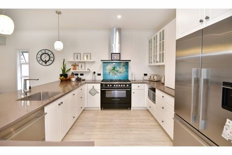 Photo of property in 32 Noakes Hill Road, Puhoi, Warkworth, 0994