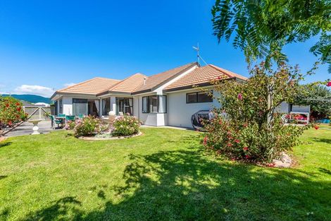Photo of property in 67 Cedar Drive, Paraparaumu Beach, Paraparaumu, 5032