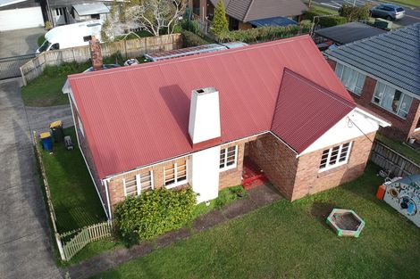 Photo of property in 126 Titirangi Road, New Lynn, Auckland, 0600