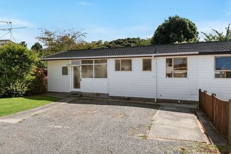 Photo of property in 42a Hicks Close, Whitby, Porirua, 5024