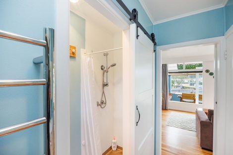 Photo of property in 10 Kent Terrace, Foxton Beach, Foxton, 4815