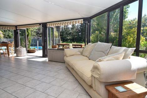 Photo of property in 135 Kent Street, Carterton, 5713