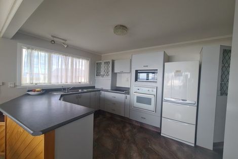 Photo of property in 196 Marine Parade, Mount Maunganui, 3116