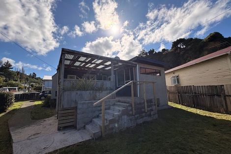 Photo of property in 96 South Road, The Glen, Dunedin, 9011