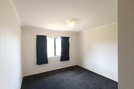 Photo of property in 17 Charles Cross Street, Longburn, Palmerston North, 4412