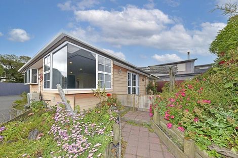 Photo of property in 2/49 Tedder Avenue, North New Brighton, Christchurch, 8083